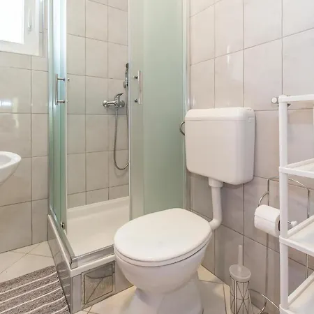 2 Bedroom Stunning In Apartament Vodice