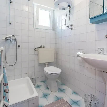 2 Bedroom Stunning In Apartament Vodice