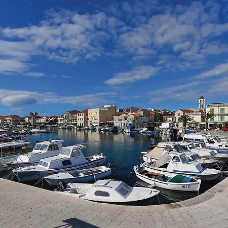2 Bedroom Stunning In